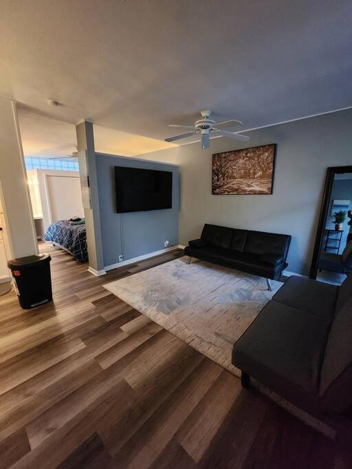 Apartament Blue Shark *W7* @ Montrose 1Br Private King Loft Houston Zewnętrze zdjęcie